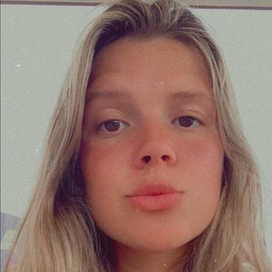 Meet your Posher, Jillian